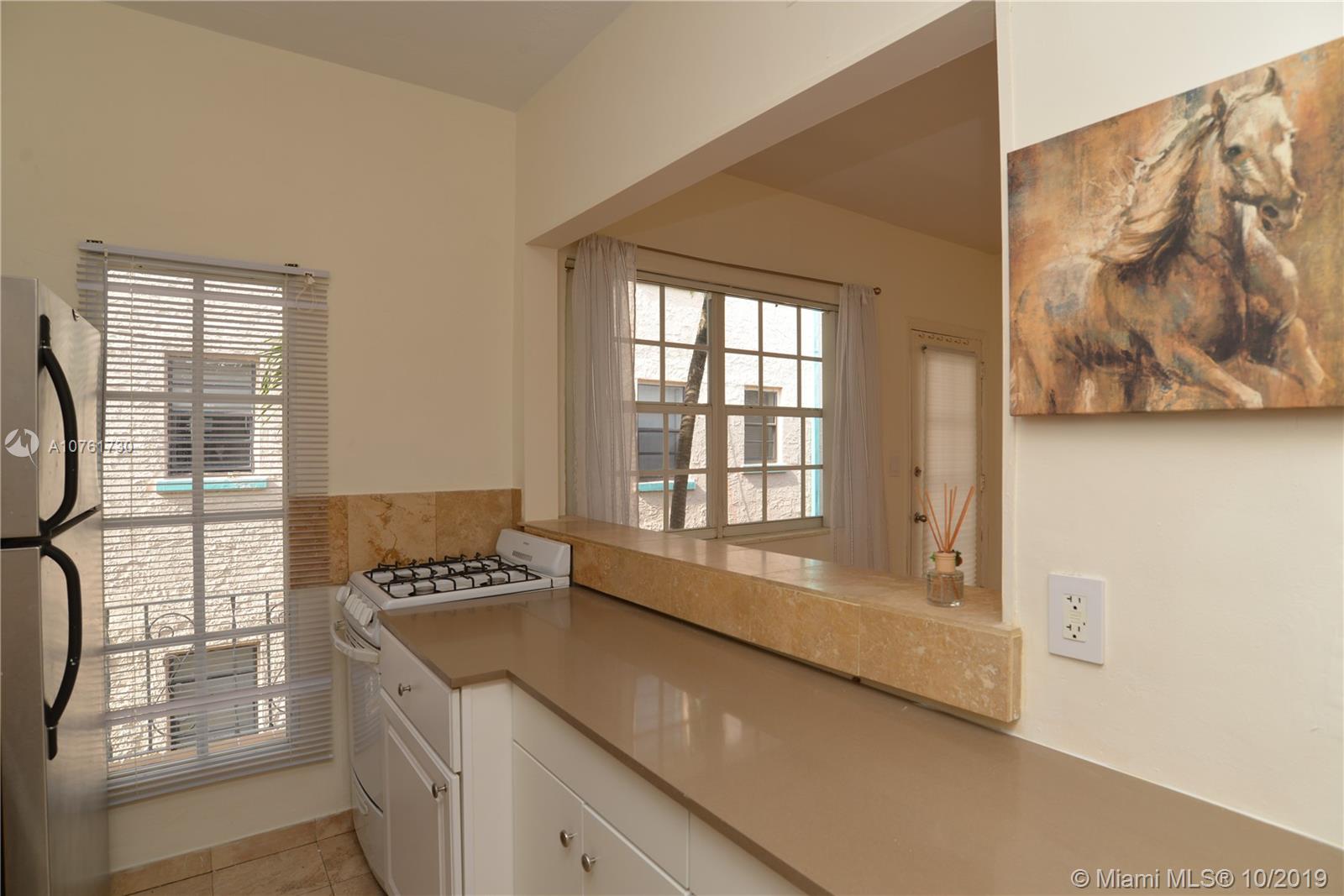 LINCOLN PLACE CONDO - Residential Lease