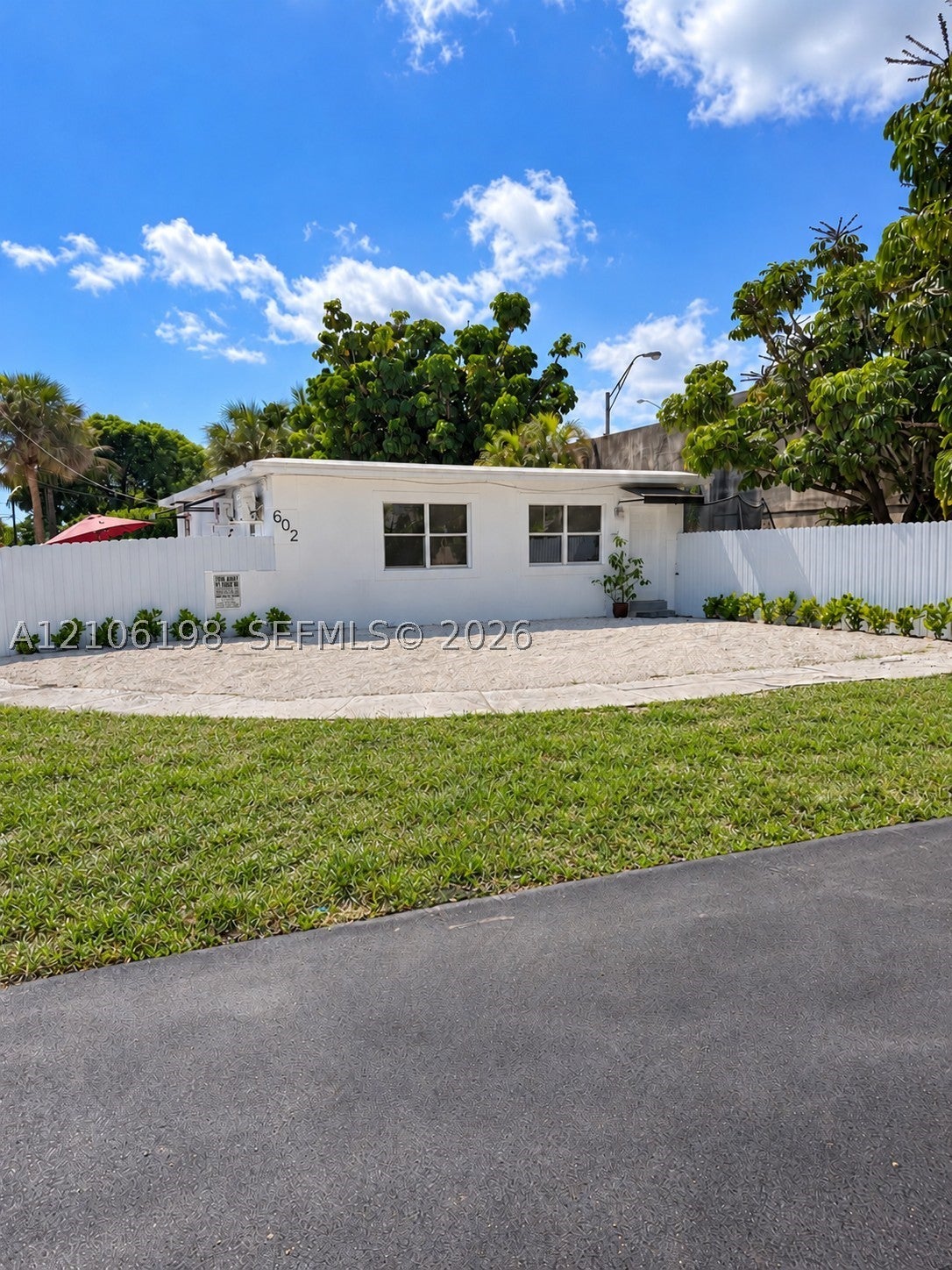 600 NW 116th Ter
