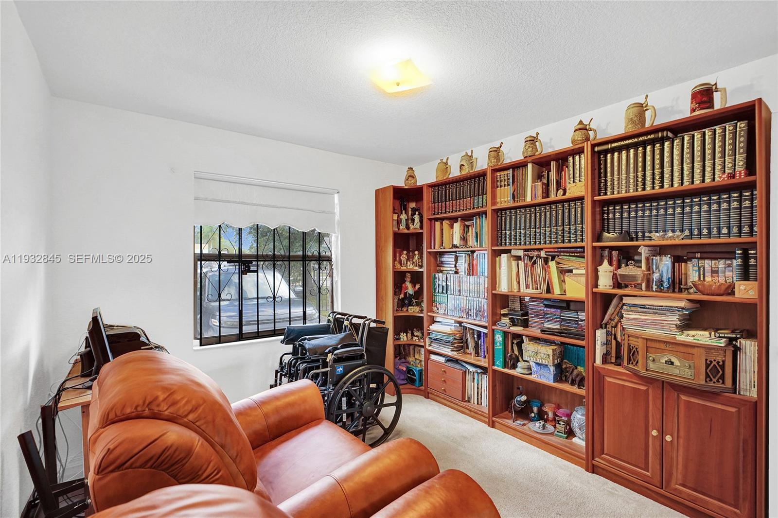 GOLDEN GARDENS SEC 8 - Residential