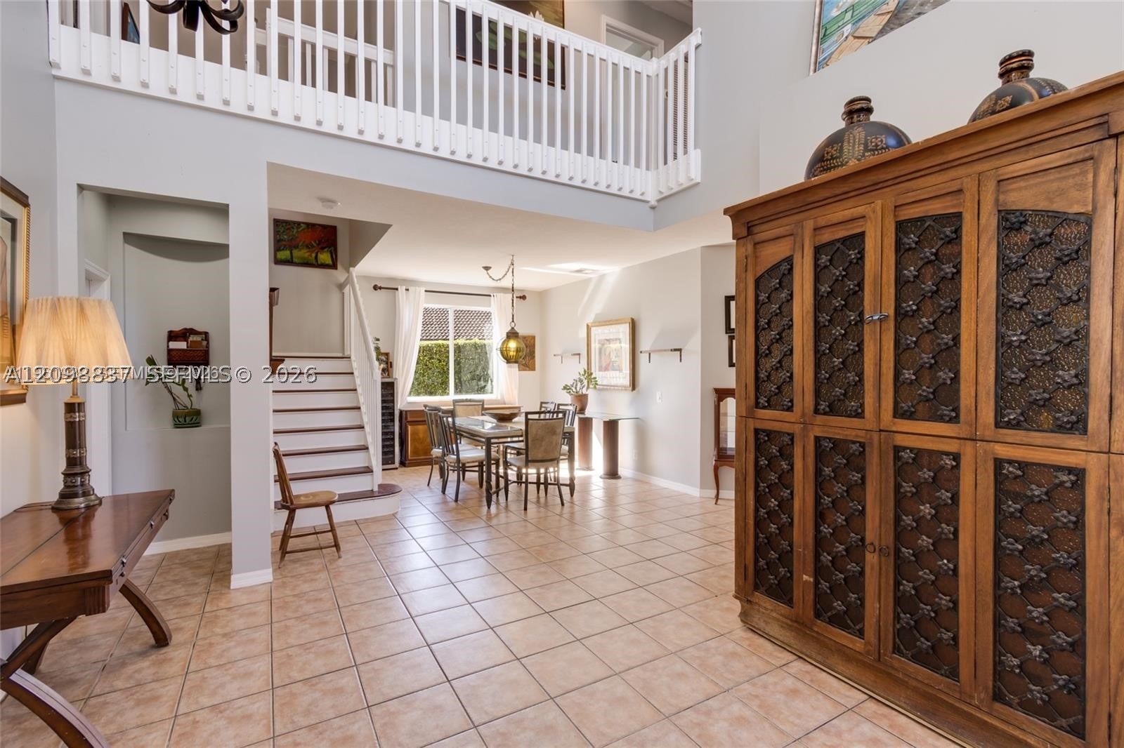 1280 Majesty Ter, Weston, FL, 33327/$859,900 2 1280 Majesty Ter