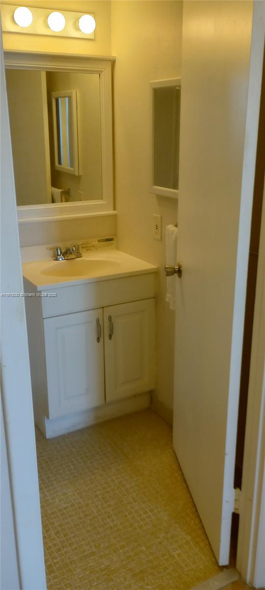 CRESTVIEW TOWERS CONDO - Residential