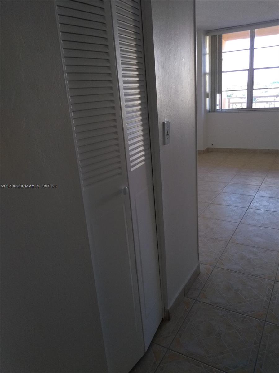 CRESTVIEW TOWERS CONDO - Residential