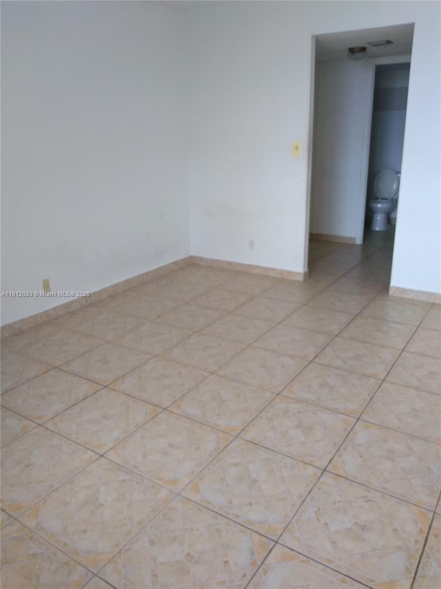 CRESTVIEW TOWERS CONDO - Residential