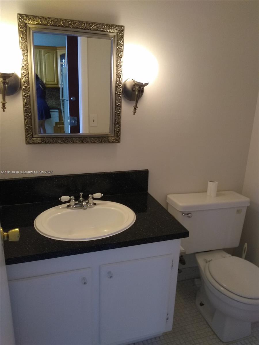 CRESTVIEW TOWERS CONDO - Residential