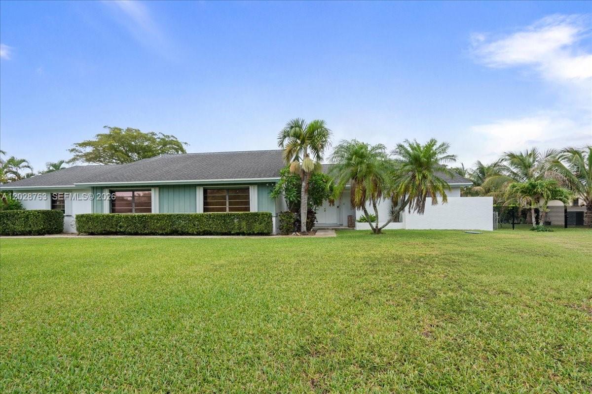 1571 NW 20th St
