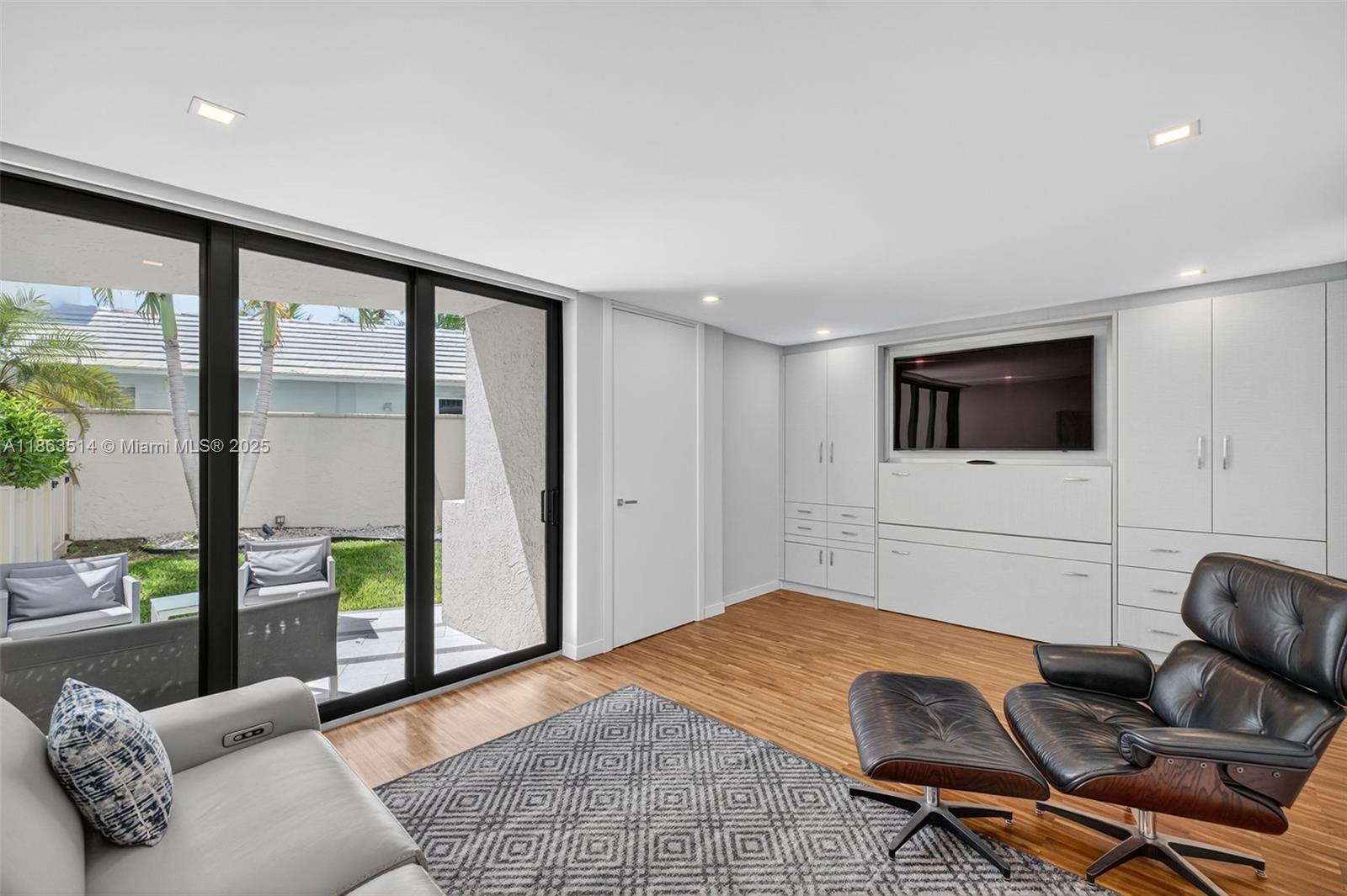 OCEAN VISTA CONDO - Residential