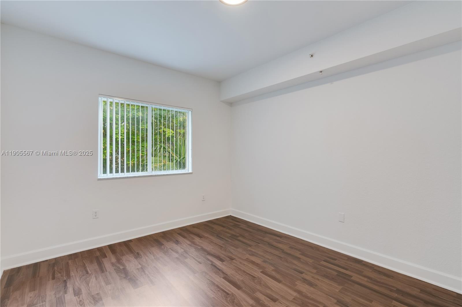 VALENCIA CONDO - Residential Lease