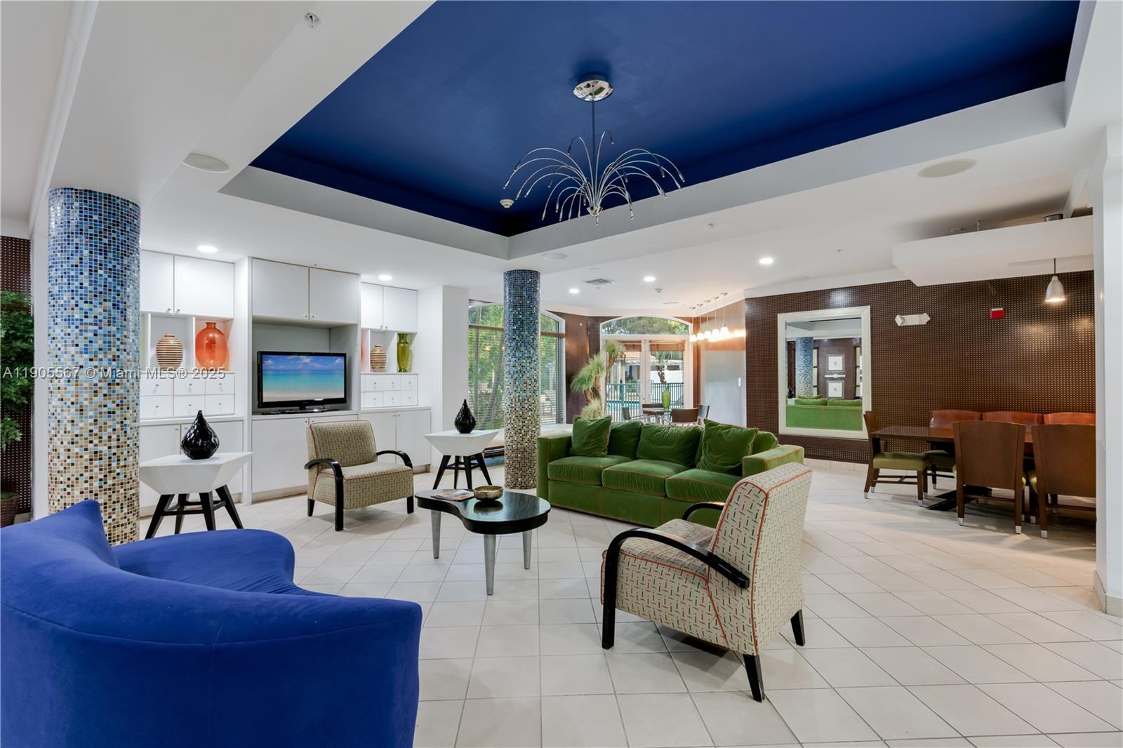 VALENCIA CONDO - Residential Lease