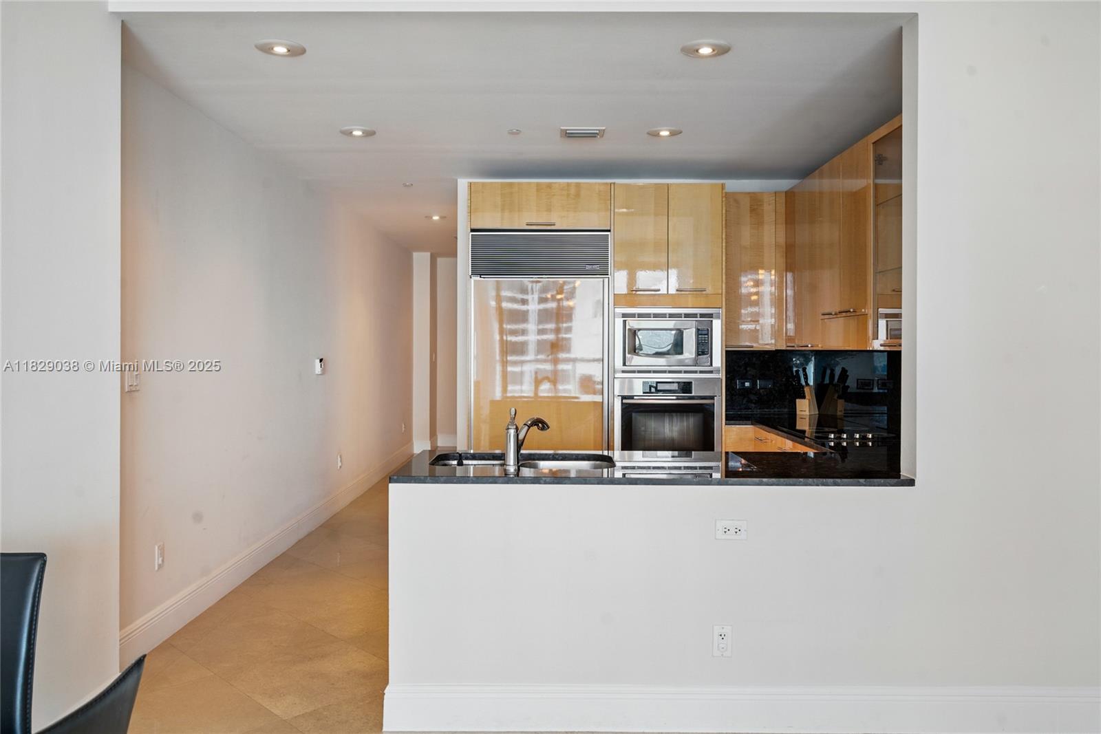 SOUTH CARILLON BEACH COND - Residential Lease