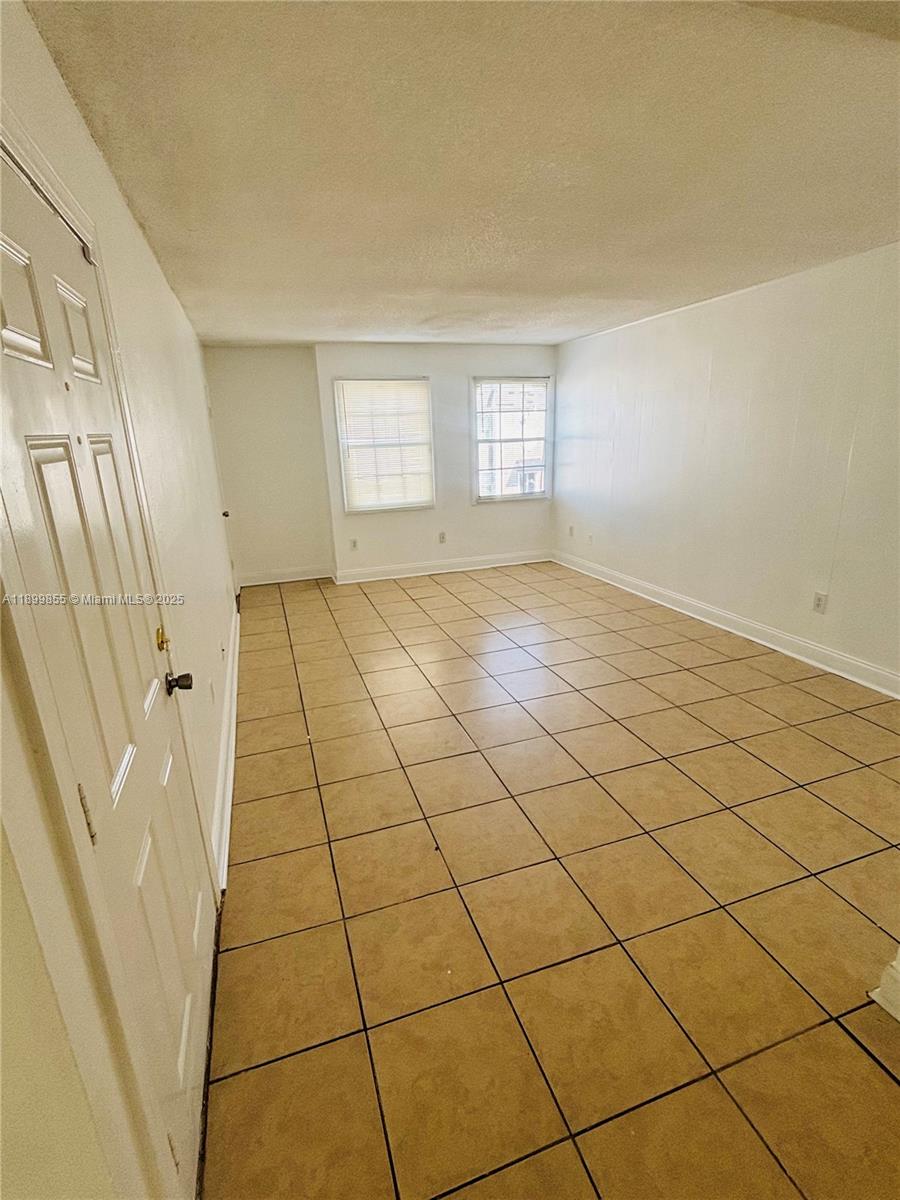 CATALINA ISLES CONDOMINIUM - Residential