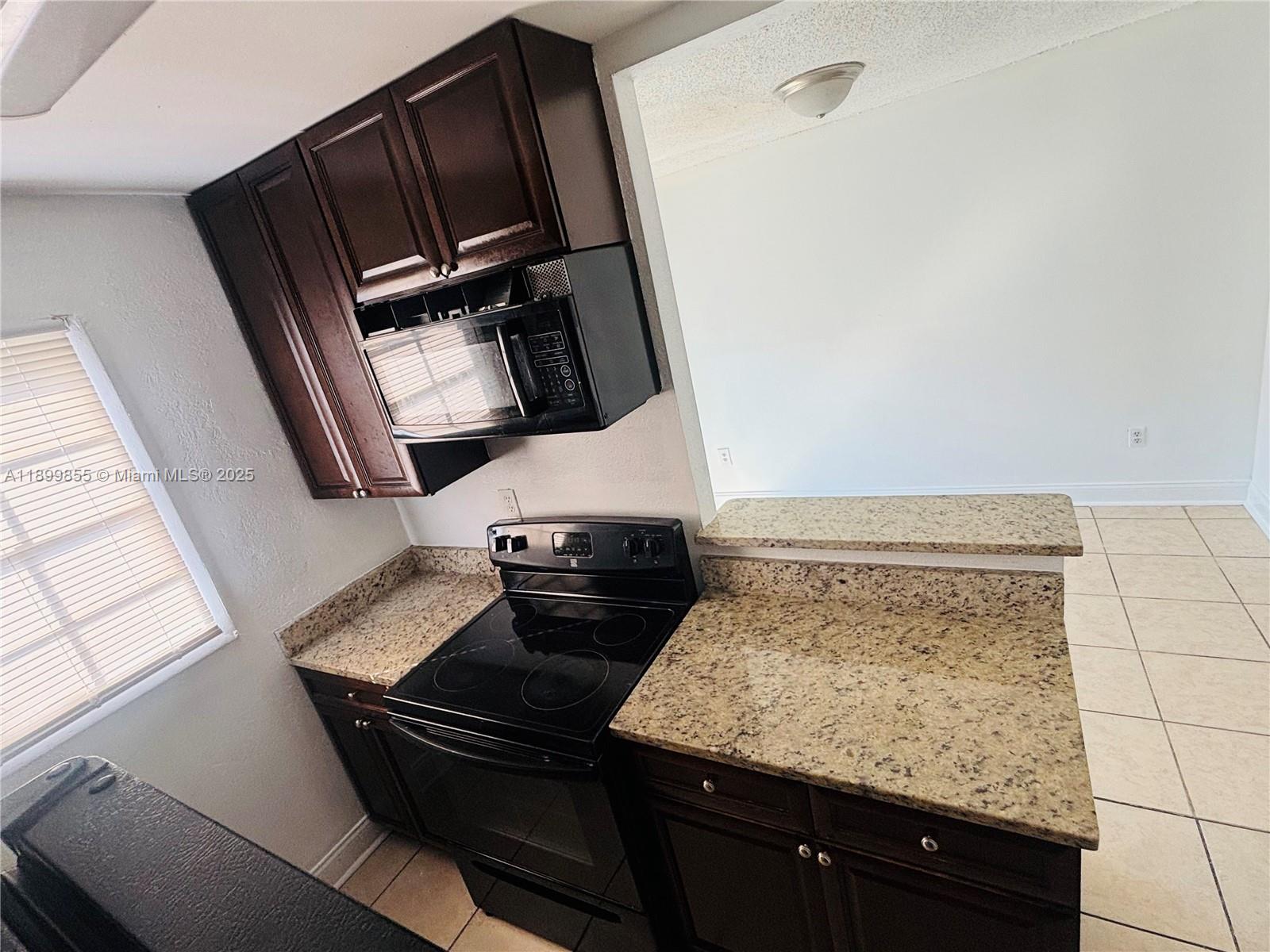 CATALINA ISLES CONDOMINIUM - Residential