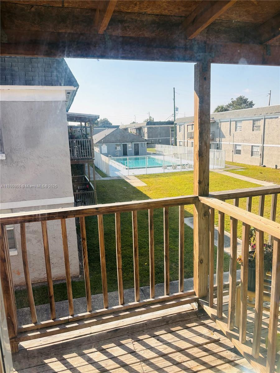 CATALINA ISLES CONDOMINIUM - Residential