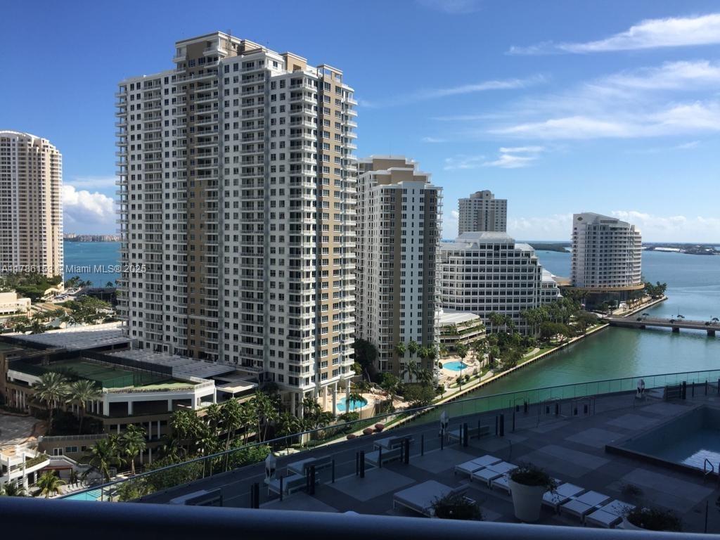 465 Brickell Ave 1705