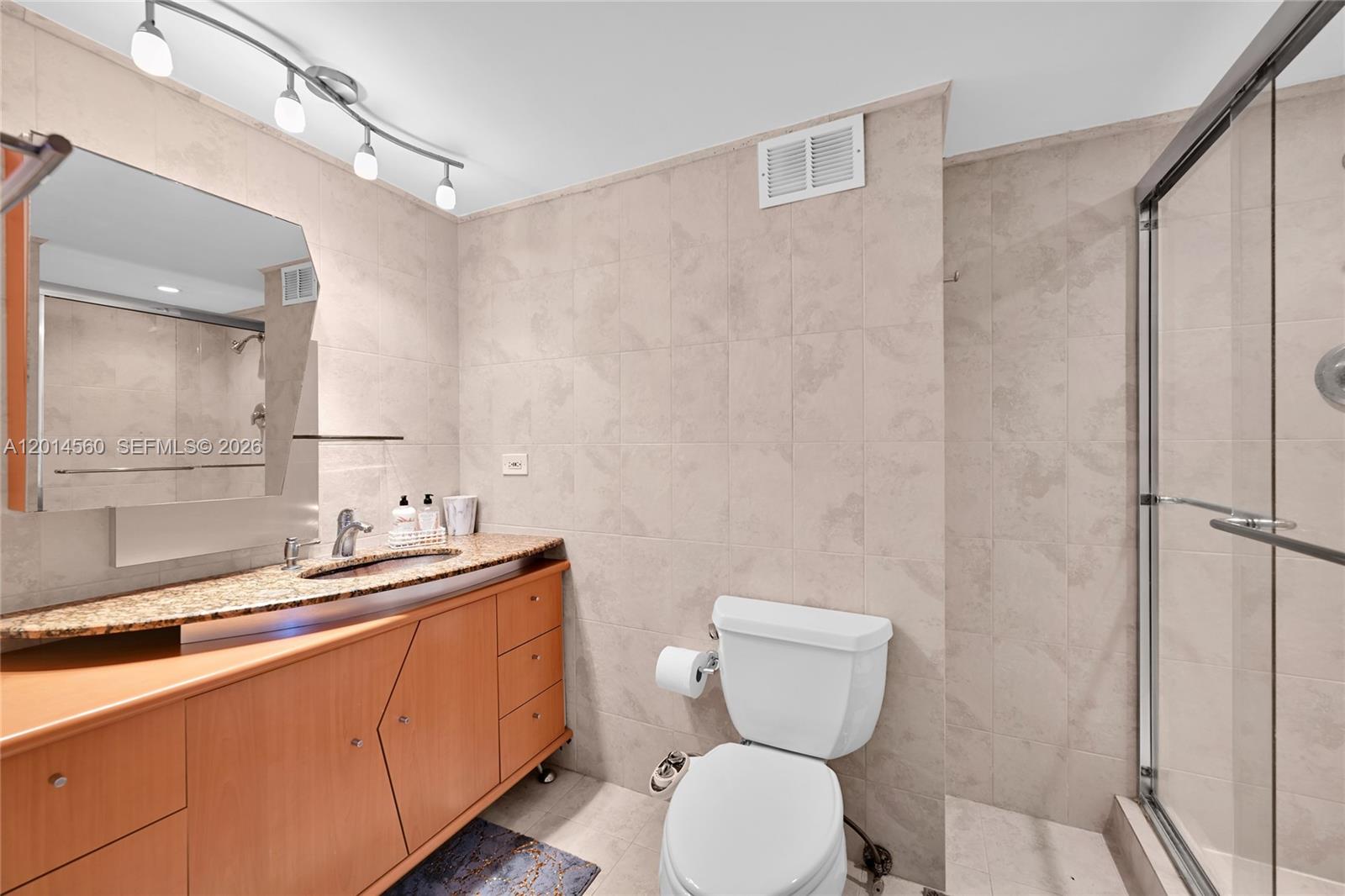 MAISON GRANDE CONDO - Residential Lease