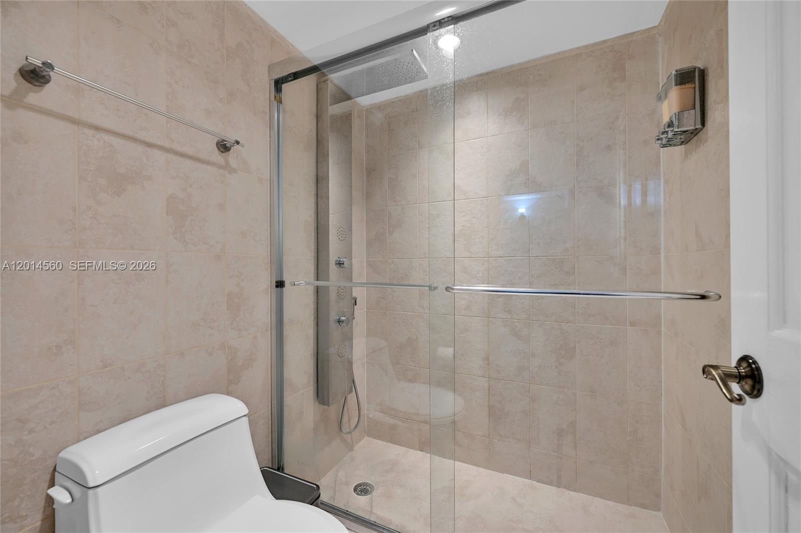 MAISON GRANDE CONDO - Residential Lease