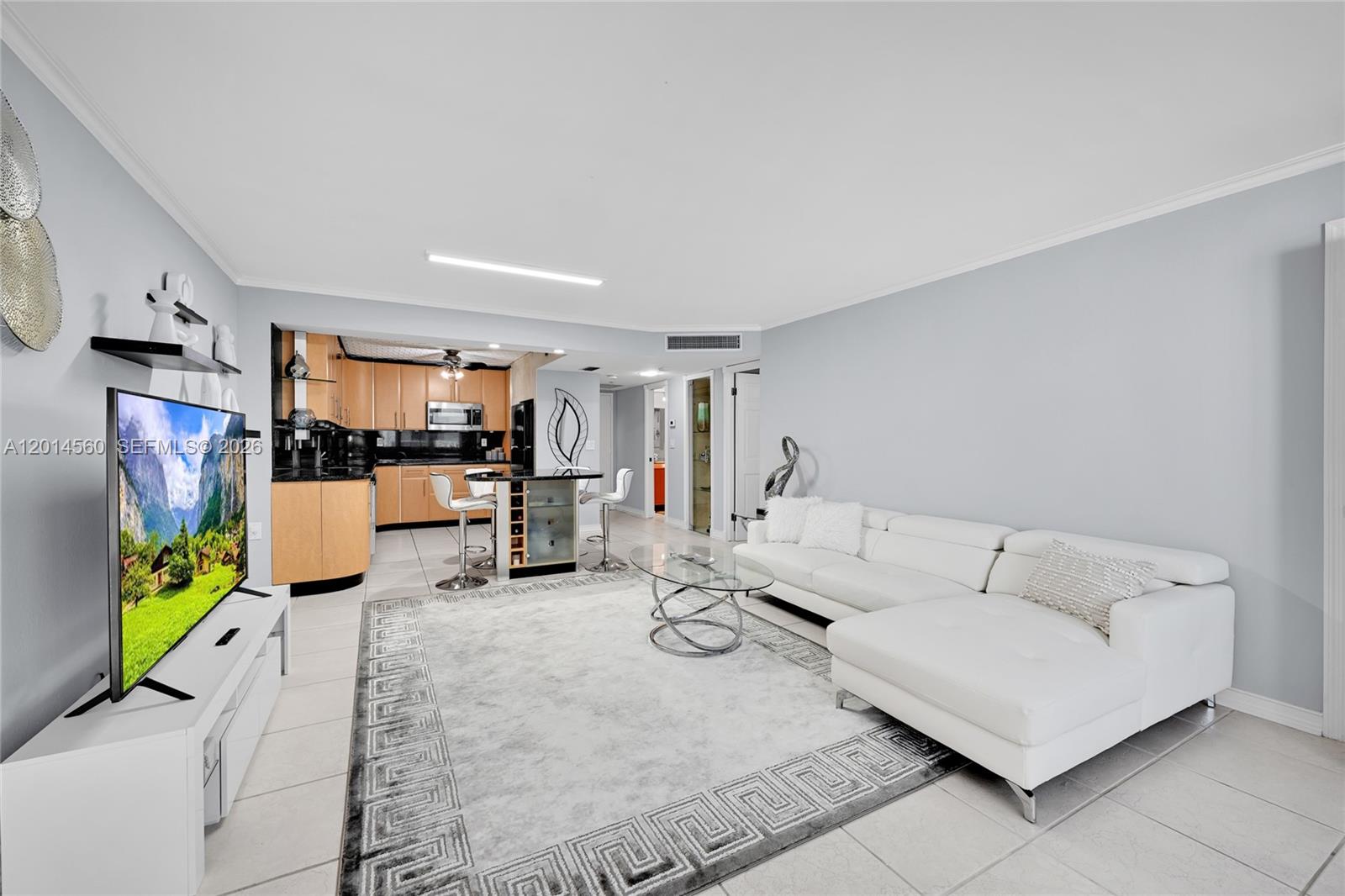 MAISON GRANDE CONDO - Residential Lease