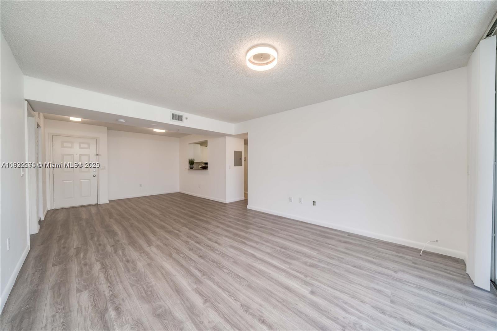 SHERIDAN OCEAN CLUB CONDO - Residential Lease