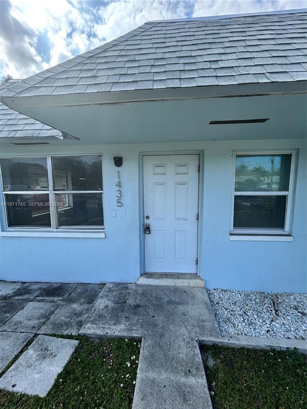 Photo of 1435 NW 8th Ave #1435, Fort Lauderdale, FL 33311 (MLS # A11971765)