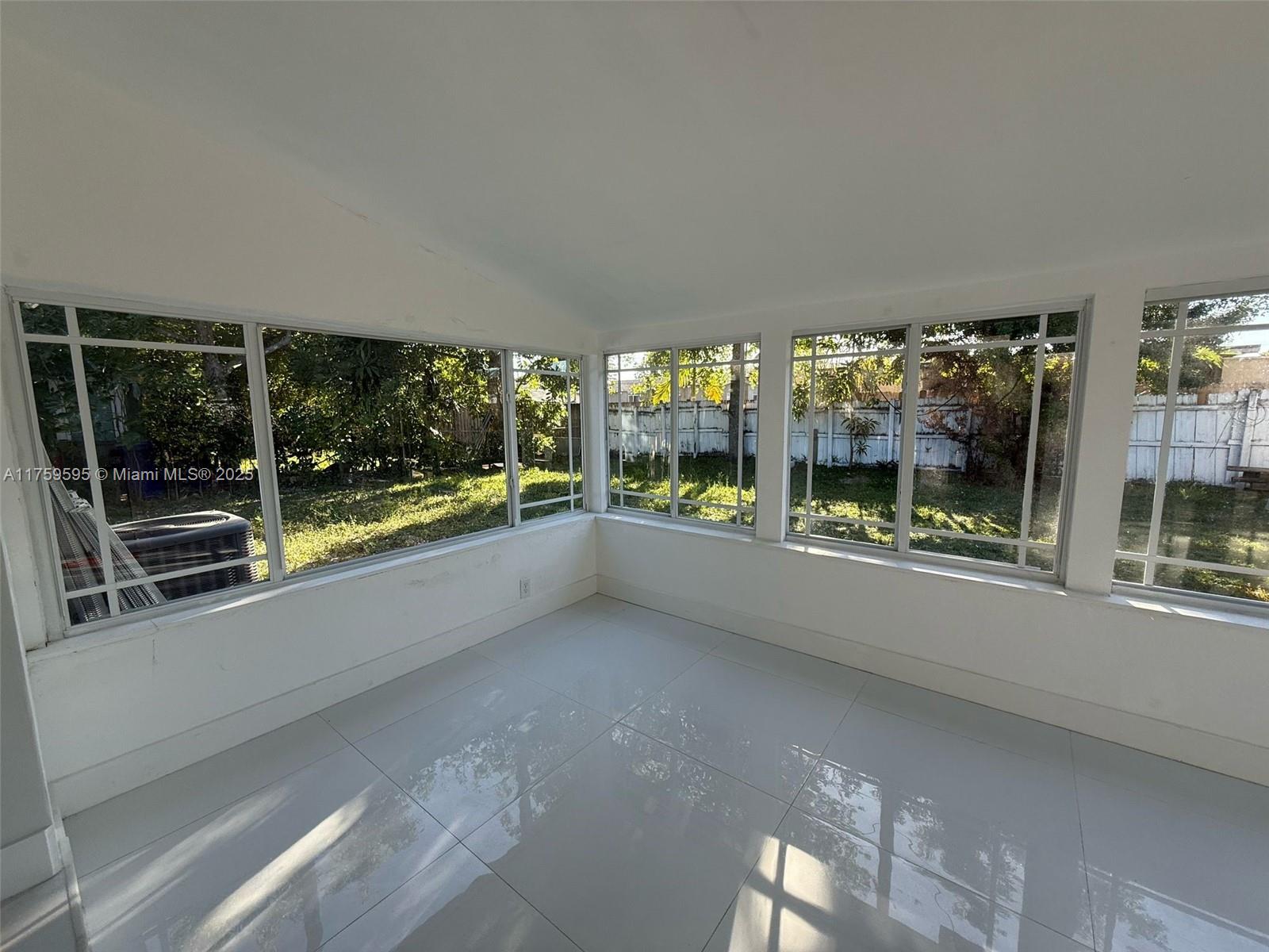 MIRAMAR SEC 13 - Residential
