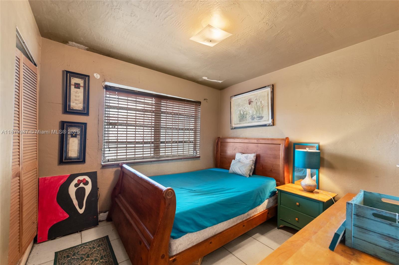 SEMINOLE LAWNS - Residential