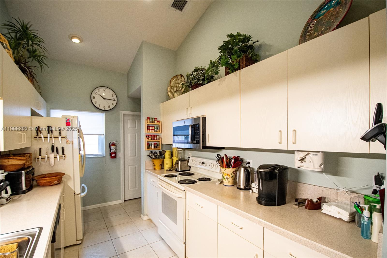 Cascade Lakes - Residential