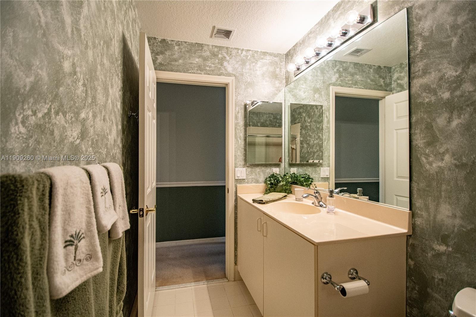 Cascade Lakes - Residential