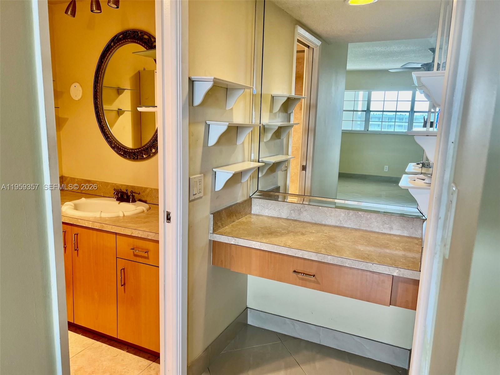 NO 39 PALM-AIRE COUNTRY C - Residential Lease