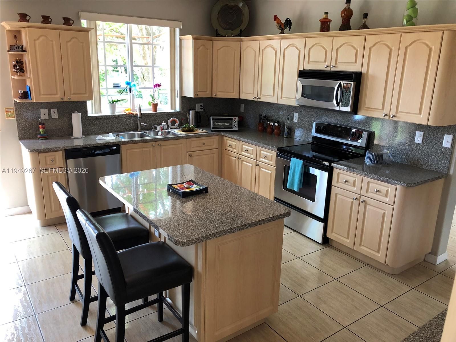 BISMARK HOMES AT VENEZIA - Residential