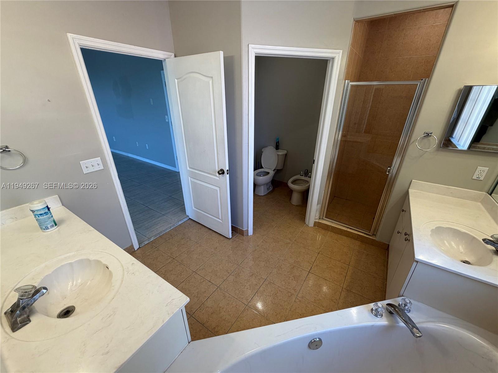 BISMARK HOMES AT VENEZIA - Residential