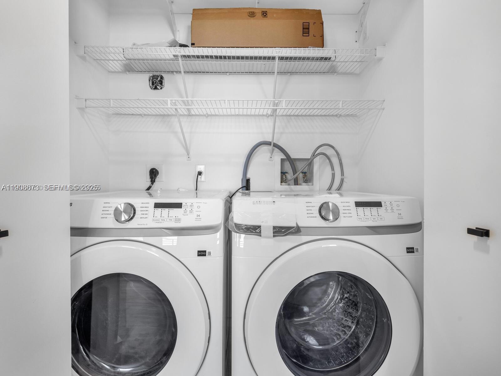 THE WAVERLY AT SOUTH BEAC - Residential