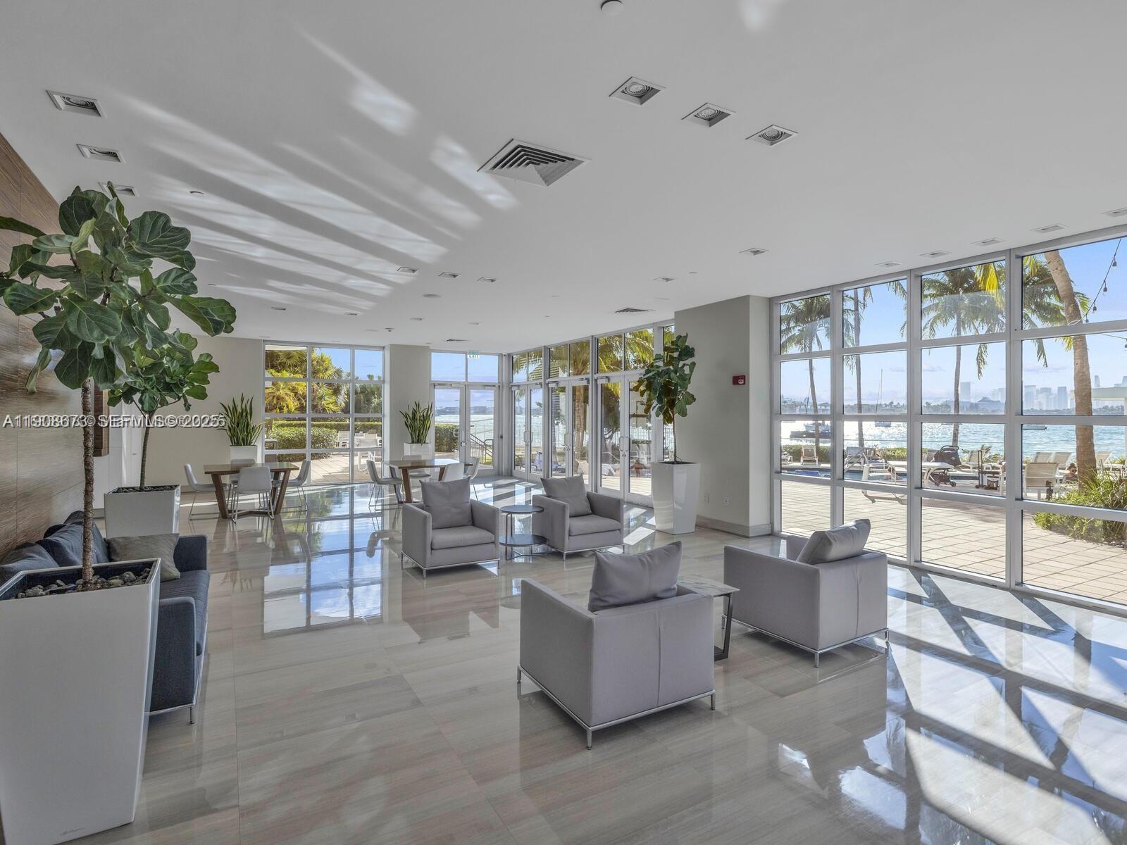 THE WAVERLY AT SOUTH BEAC - Residential