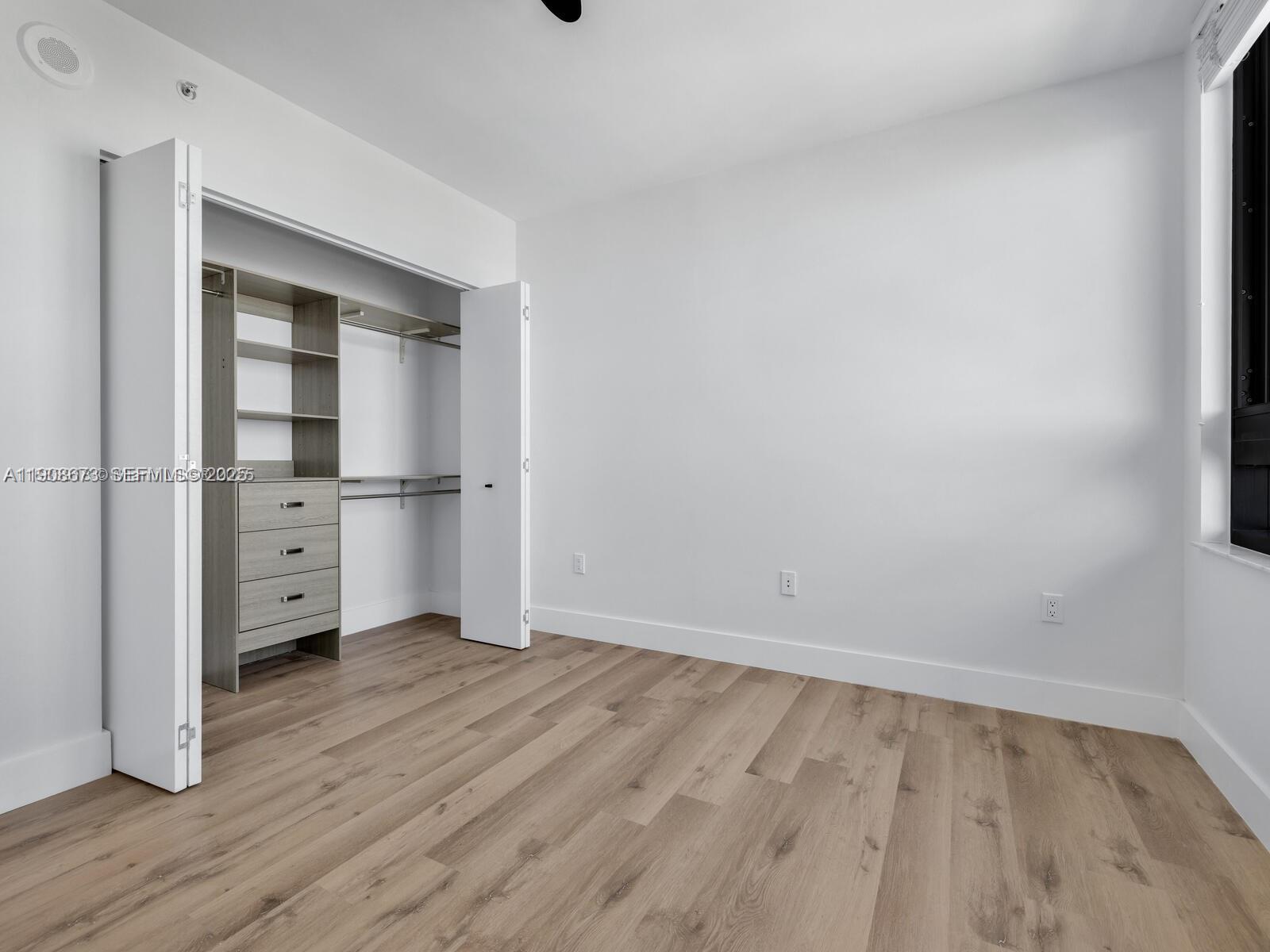 THE WAVERLY AT SOUTH BEAC - Residential