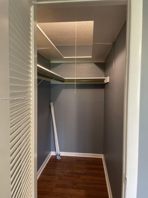 WINDSOR CONDOS - Residential Lease