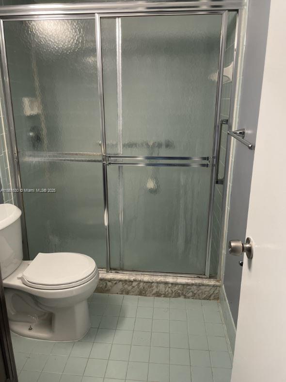 WINDSOR CONDOS - Residential Lease