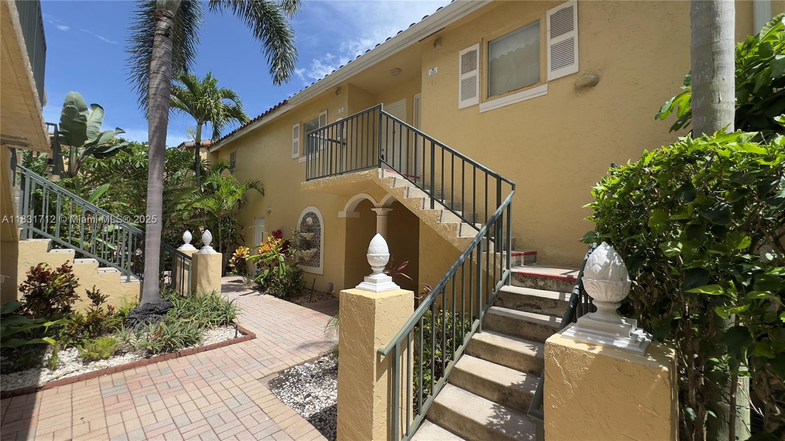 Beautiful Intracoastal Community! Very Cozy 2nd Floor condo in Bay Reach. Granite counters, and California-style closet. Ceramic tile in living; new carpet in bedroom. Charming balcony w/Intracoastal view. Includes 2 deeded parking spots, water, basic cable. Walking distance to all amenities, including pool, hottub, white sand beach area, gym and outdoor grilling area.