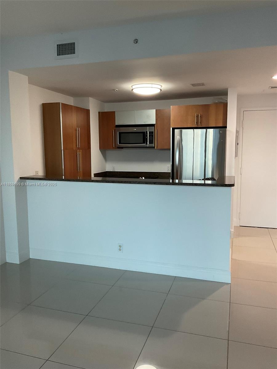 300 S Biscayne Blvd T-3005