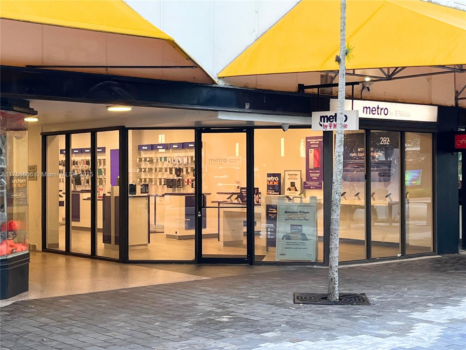 Prime Retail Space on Miracle Mile, Coral Gables
Exceptional retail opportunity in the heart of Coral Gables’ busiest corridor. This high-visibility space offers unmatched exposure and foot traffic.
Location Highlights:
• Directly on the Pass-Thru to Andalusia Garage
• Surrounded by top tenants: Starbucks, Miracle Theatre, Haagen-Dazs & more
• Approx. 37,000 vehicles pass daily
Property Details:
• Ground floor: 2,510 SF GLA + 821 RSF 2nd floor (2nd floor free, retail-suitable)
• 2nd floor includes a kitchen, offices & storage
• Ideal for apparel, salons, wellness & service retail
• Ample parking: Andalusia Garage, valet & street parking
24-Hr Access | Security System | Wheelchair Accessible | A/C | Lease rate does not include NNN
Call for showing!