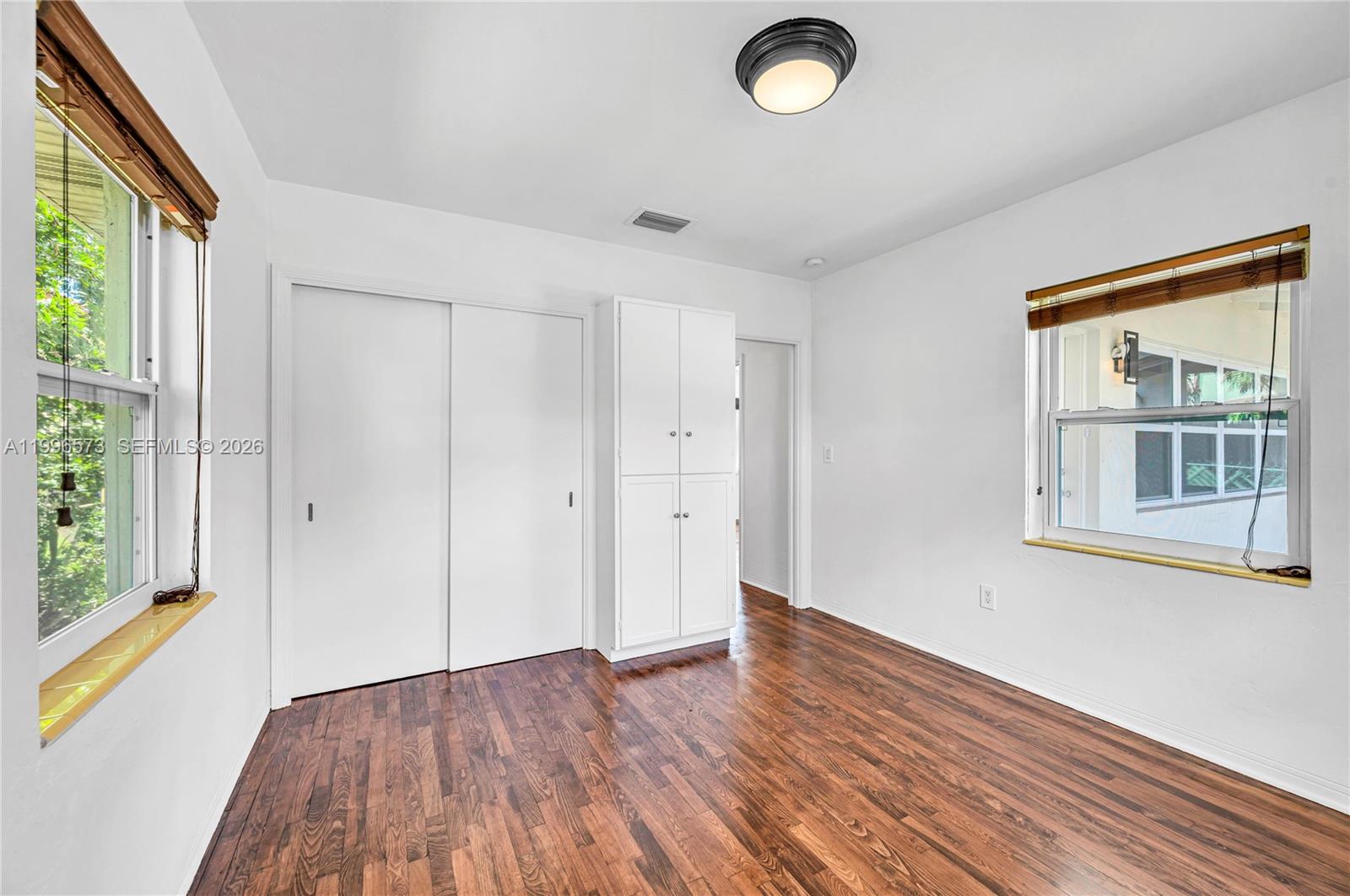 BAYVIEW ACRES - Residential Lease