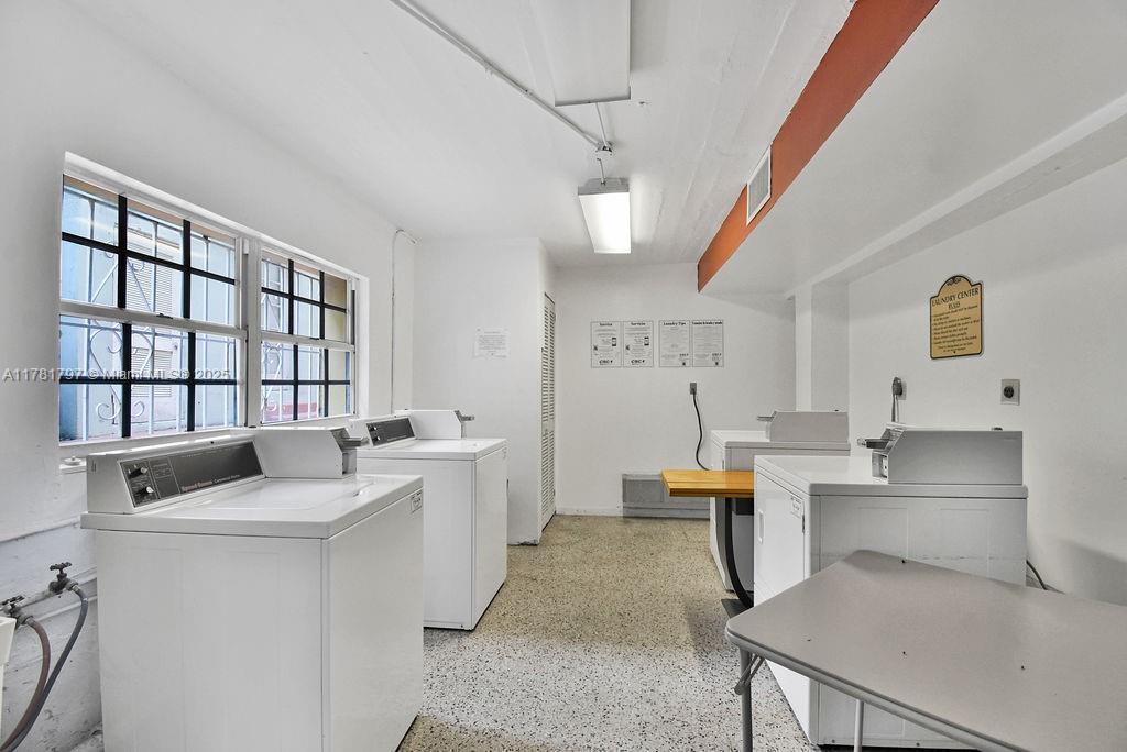 THE FLAMINGO CONDO - Residential