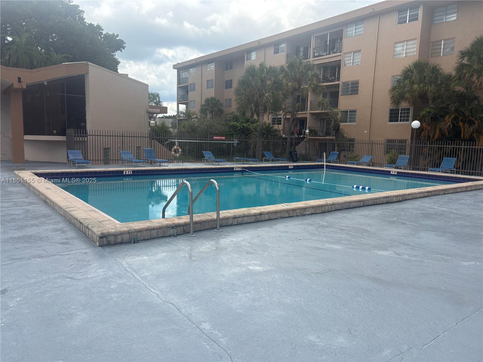 PINESIDE NO 2 CONDO - Residential