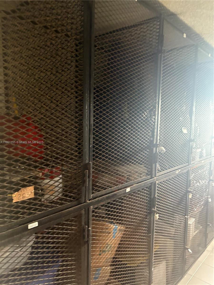 PINESIDE NO 2 CONDO - Residential