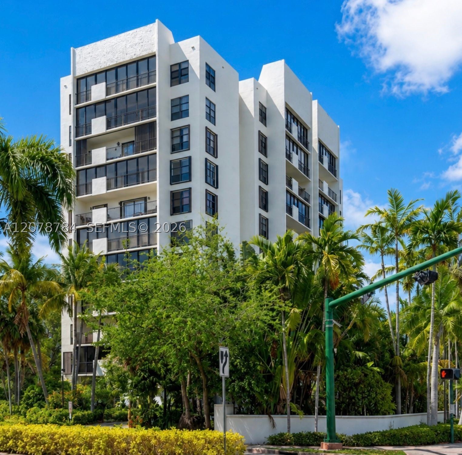 77 Crandon Blvd