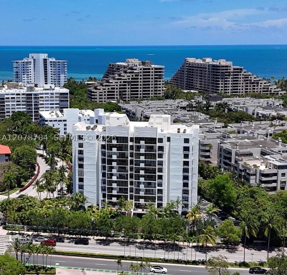 77 Crandon Blvd 5C, Key Biscayne FL 33149