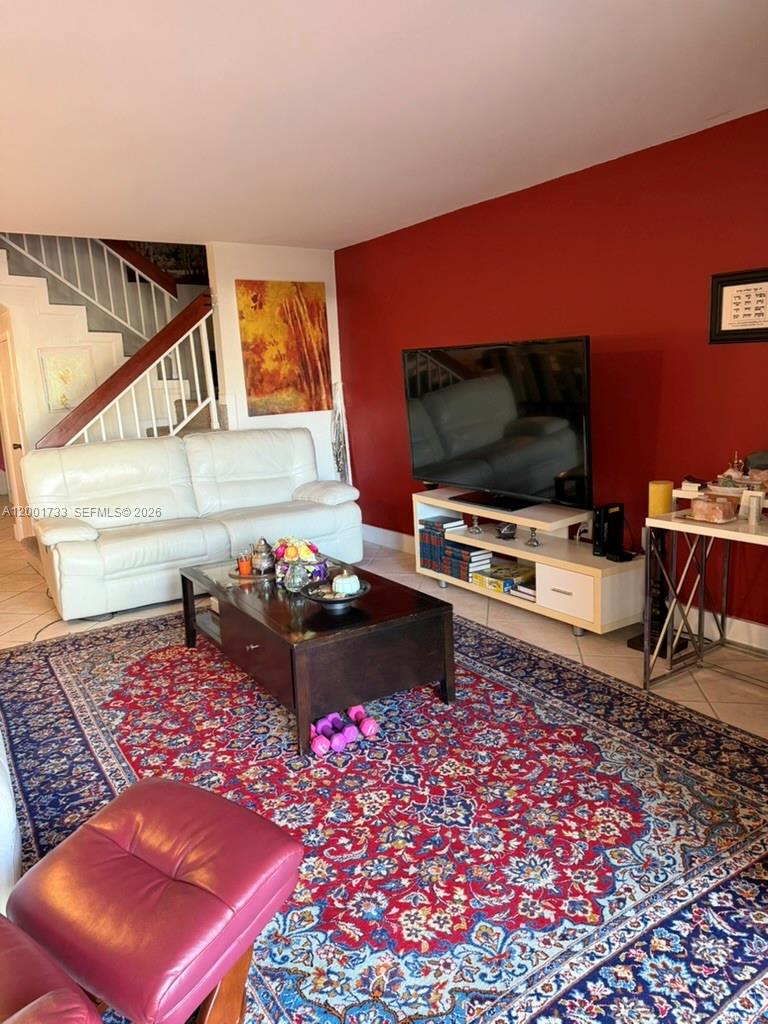 LAKEVIEW TOWNHOMES CONDO - Residential Lease