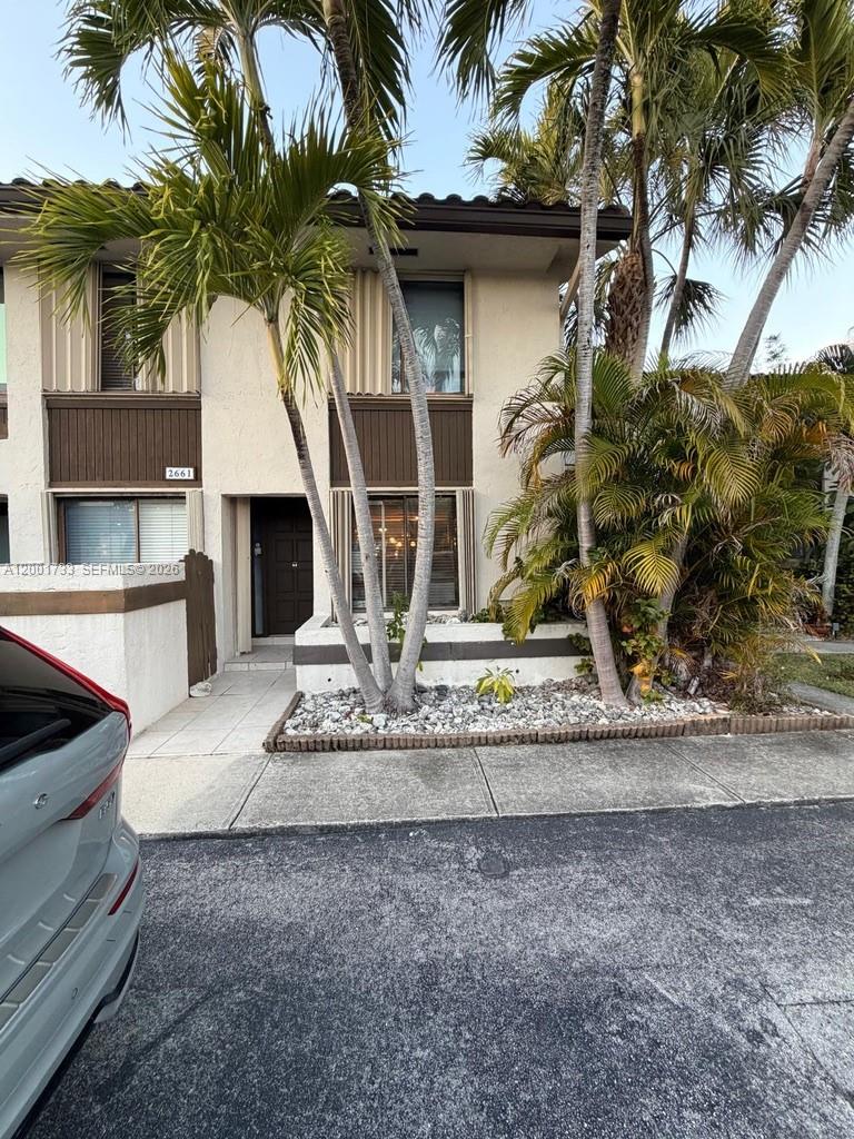 LAKEVIEW TOWNHOMES CONDO - Residential Lease
