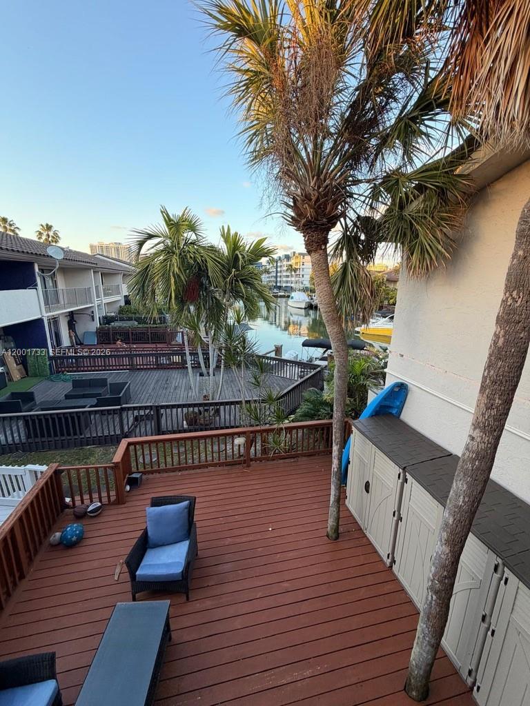 LAKEVIEW TOWNHOMES CONDO - Residential Lease