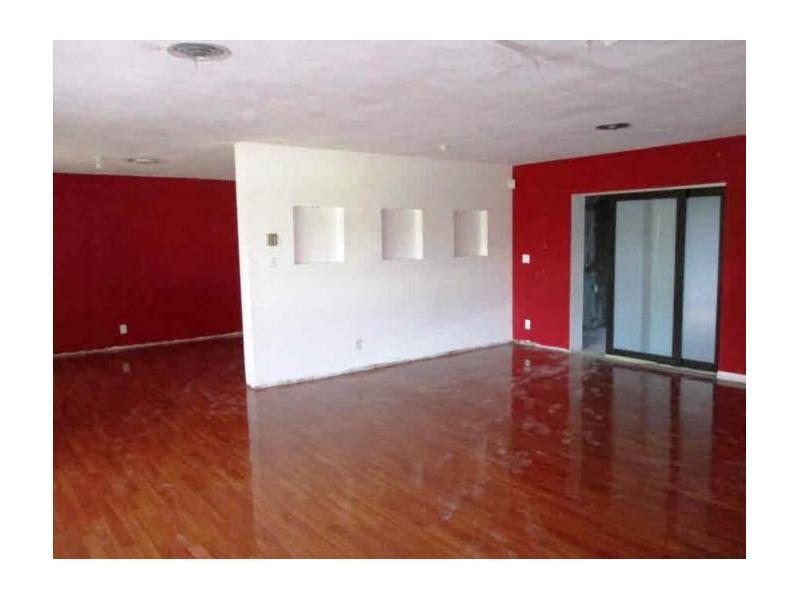 PLANTATION PARK THIRD ADD - Residential