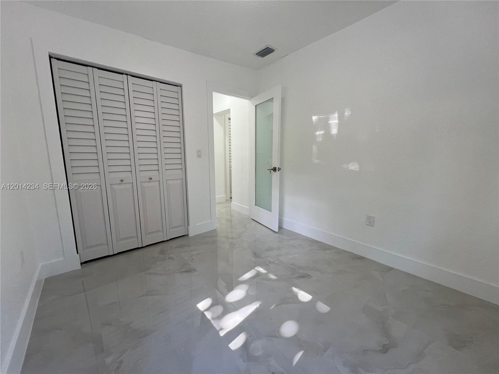 CALVERT MANORS - Residential