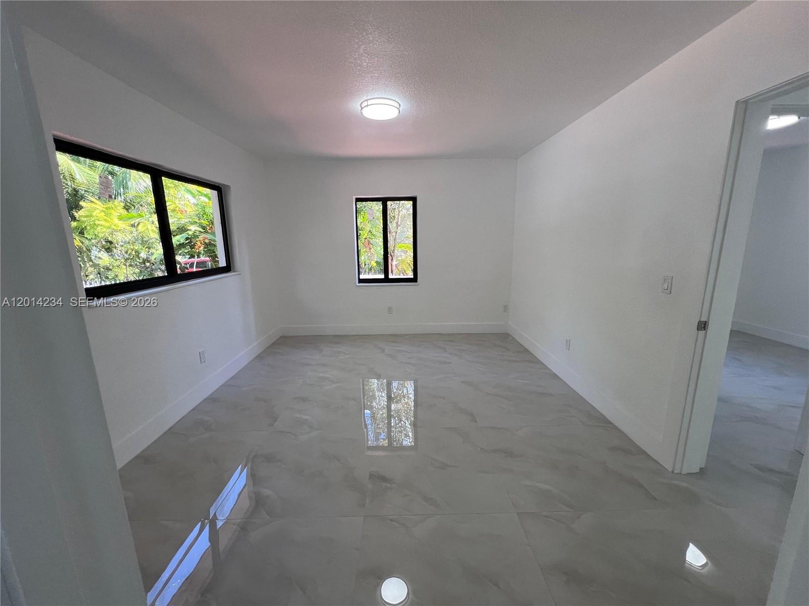CALVERT MANORS - Residential