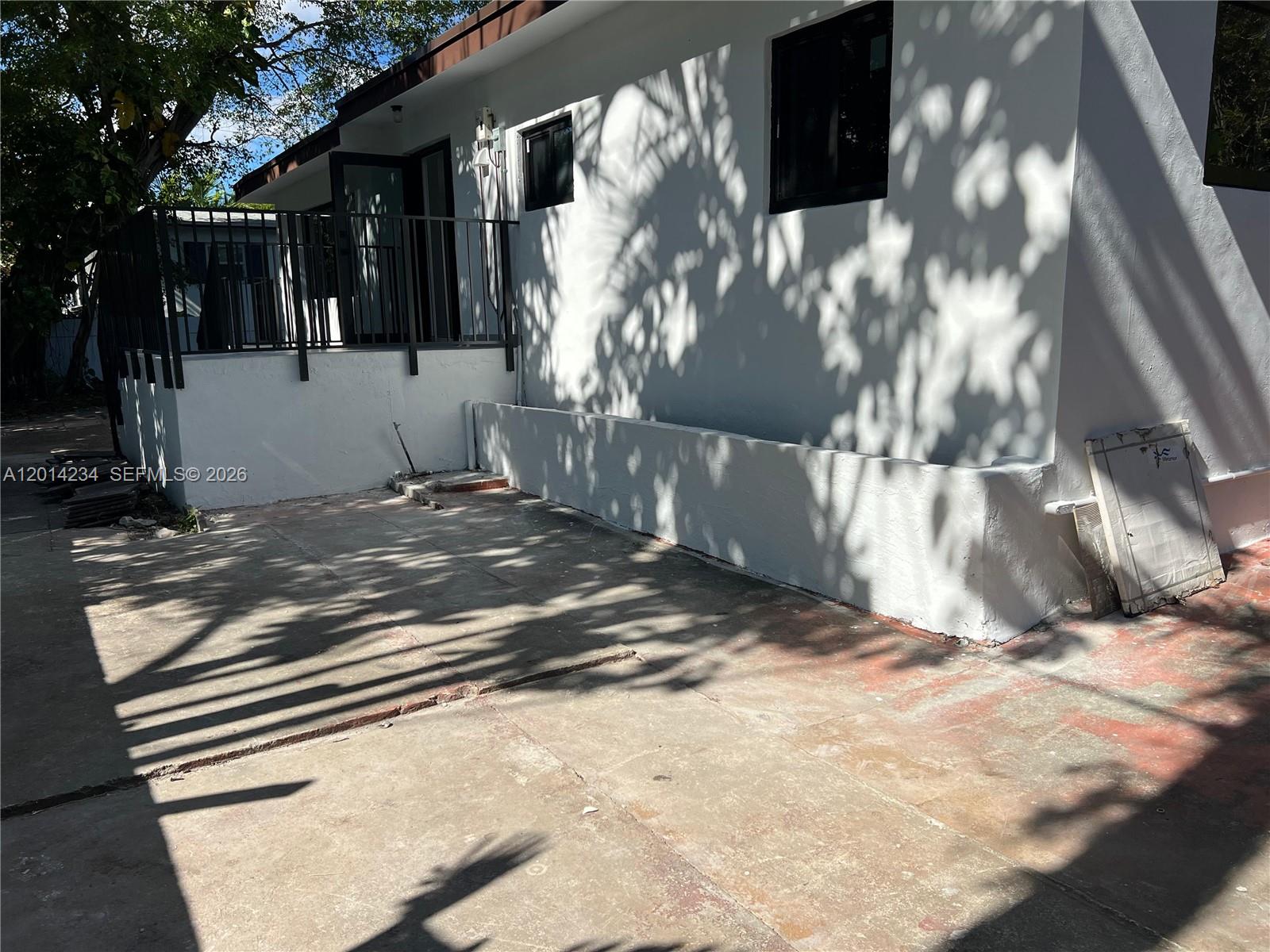 CALVERT MANORS - Residential
